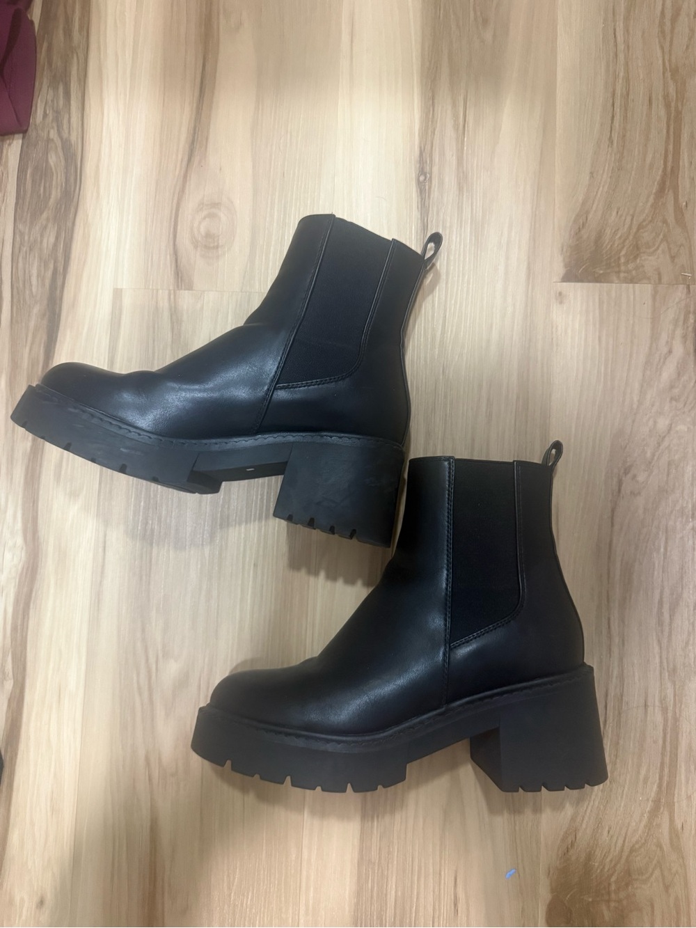 Madden Girl Black Chelsea Ankle Boots with Pull Tabs